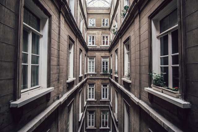 sabri-tuzcu-Kr8oDwBK_HY-unsplash
