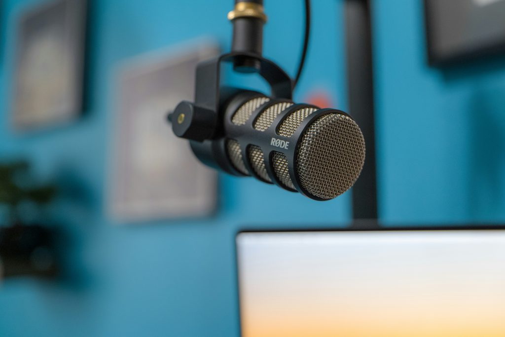 Podcasting microphone
